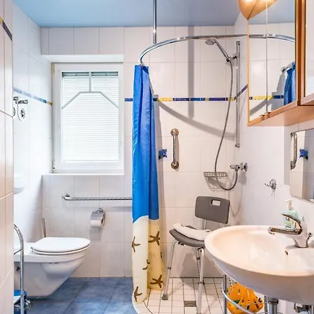 Schoene 3-zimmer Zentral & Strandnah Seemoewe * Ostseebad Kühlungsborn