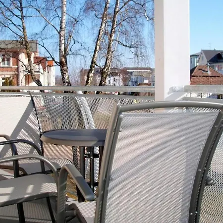 Apartamento Schoene 3-zimmer Zentral & Strandnah Seemoewe Ostseebad Kühlungsborn